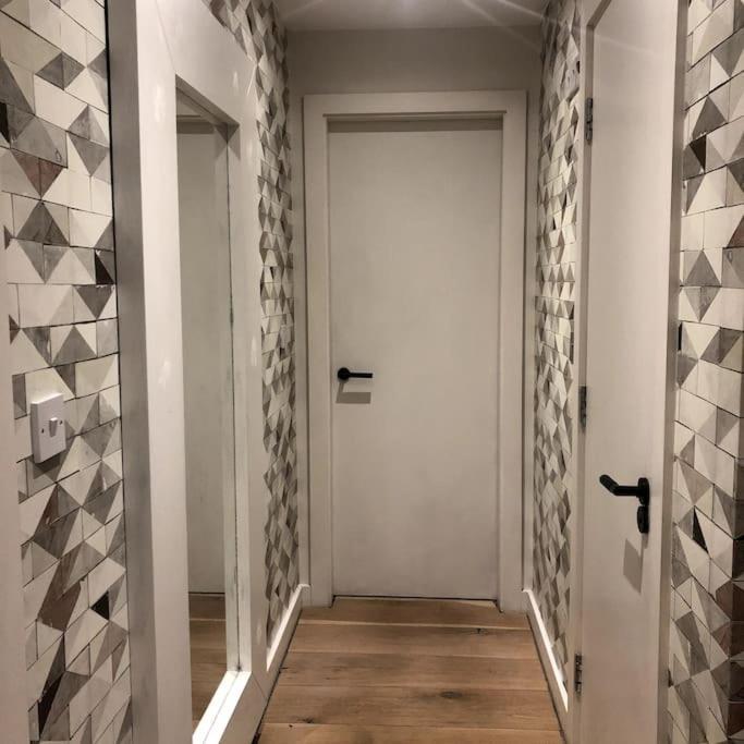 3 Bedroom Penthouse Apartment แมนเชสเตอร์ ภายนอก รูปภาพ