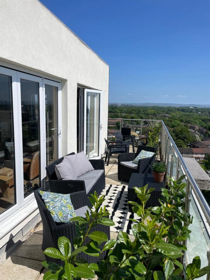 3 Bedroom Penthouse Apartment แมนเชสเตอร์ ภายนอก รูปภาพ